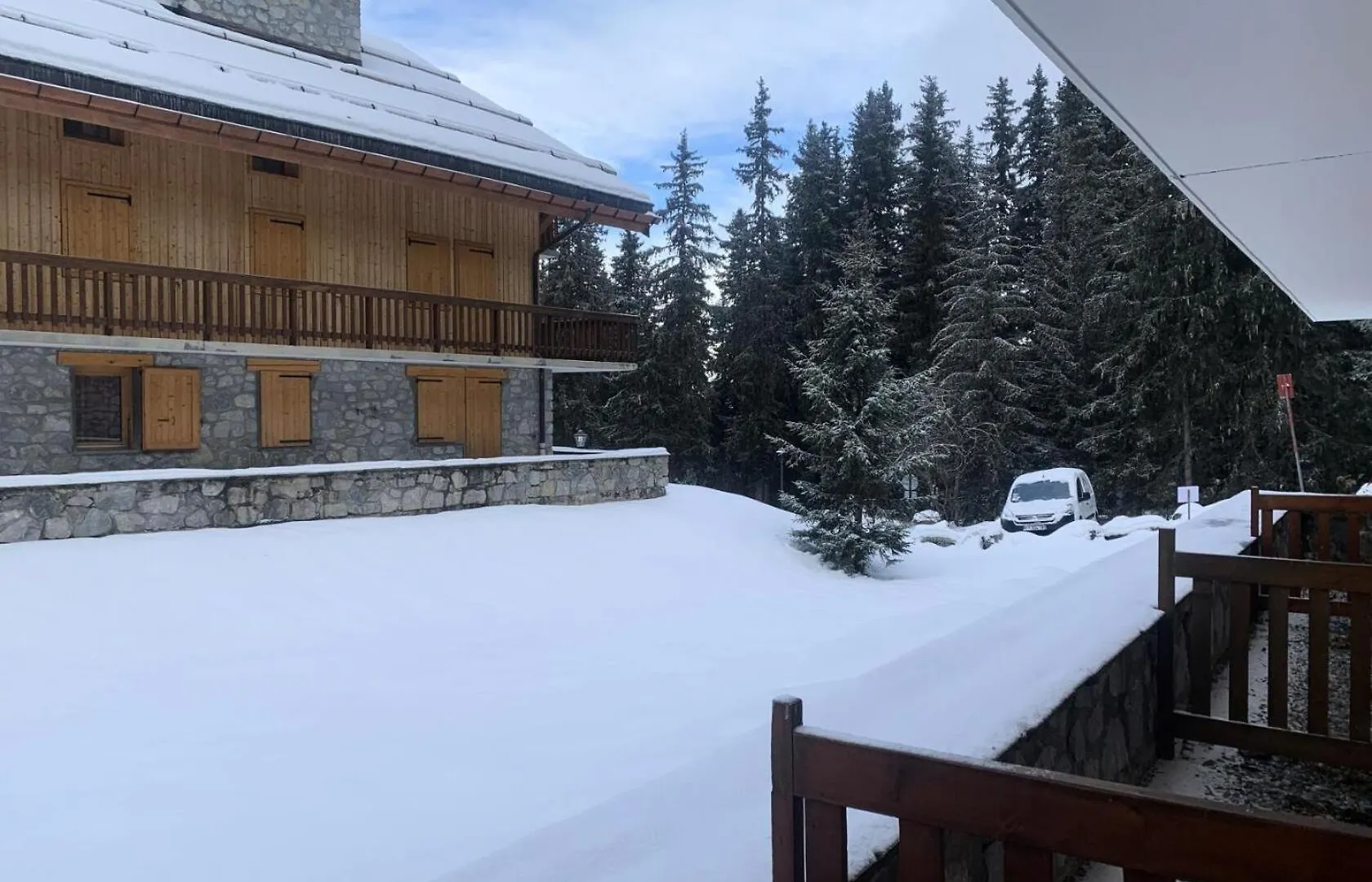 Appartement Residence Les Hyvernelles - Agreable Studio Situe A L'Altiport Ski Aux Pieds Mae-4981 Les Allues